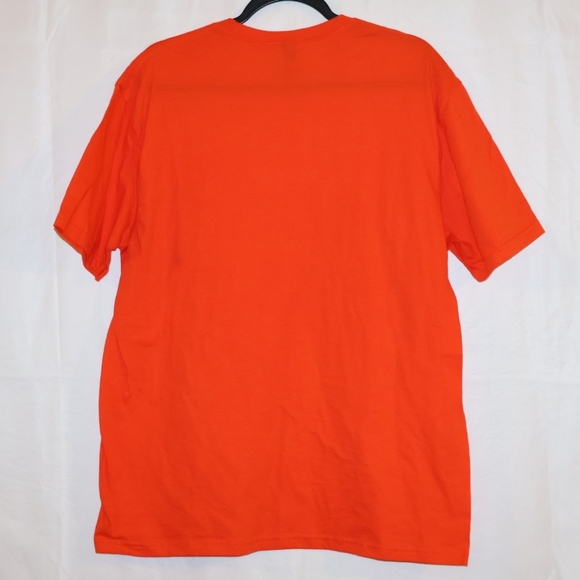 Gildan Labtrovert Labrador Graphic T-Shirt - Orange. Large. Unisex. - Picture 3 of 6